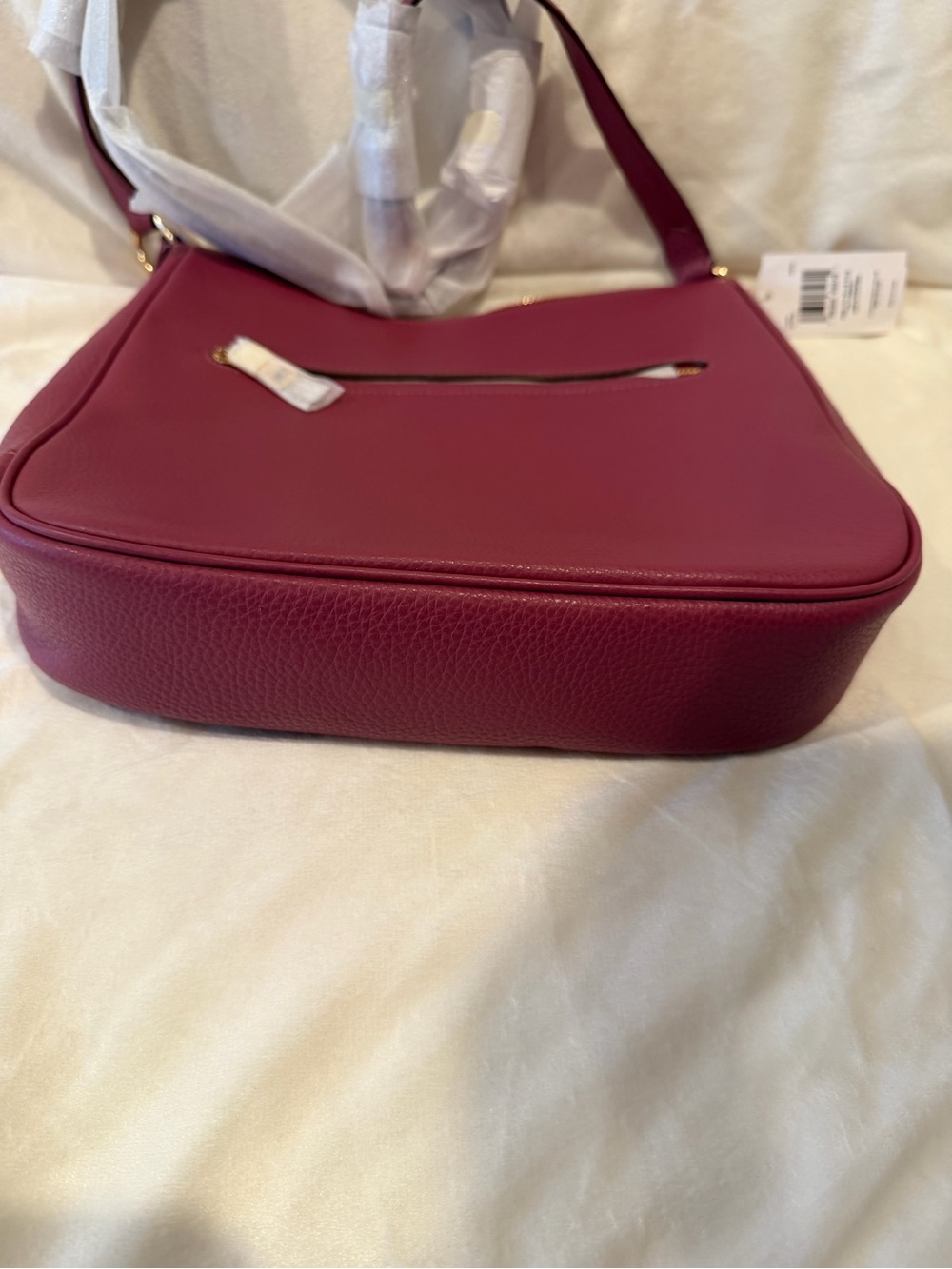 NEW WITH TAGS! Coach Outlet Ellie File Bag in Fuschia - Picture 3 of 6